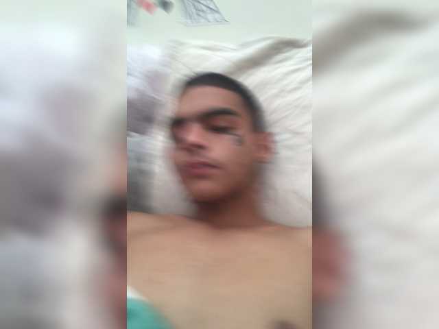 Capturas de tela de transmissão Amysexyjonsxx