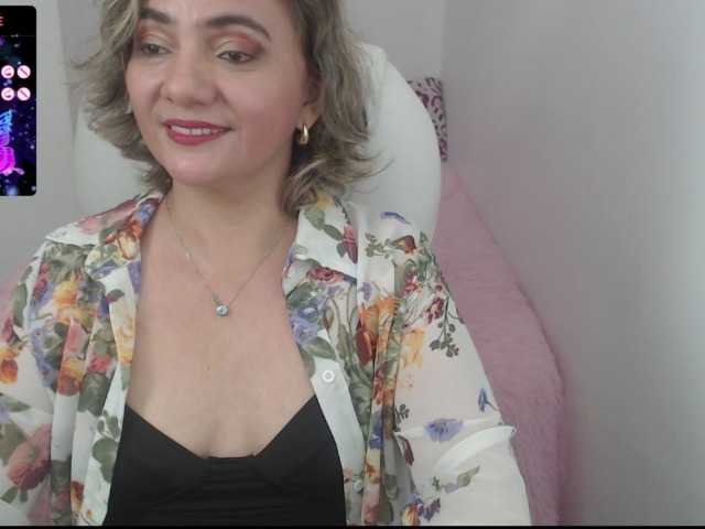 Capturas de tela de transmissão ana-hotmilf