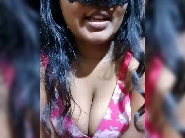 Capturas de tela de transmissão Anal-queen1