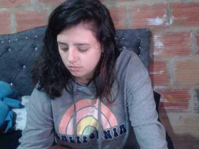 Capturas de tela de transmissão angelaasm