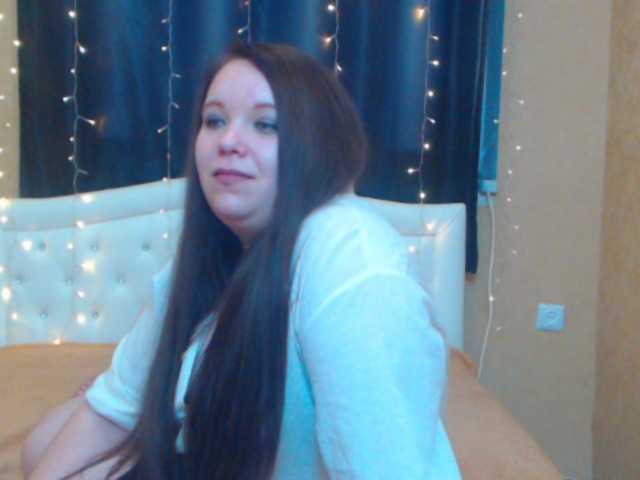 Capturas de tela de transmissão Angelina-Li