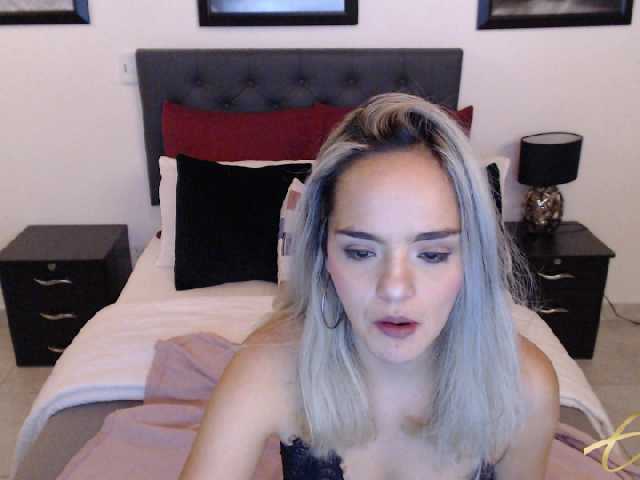 Capturas de tela de transmissão angelinagloss
