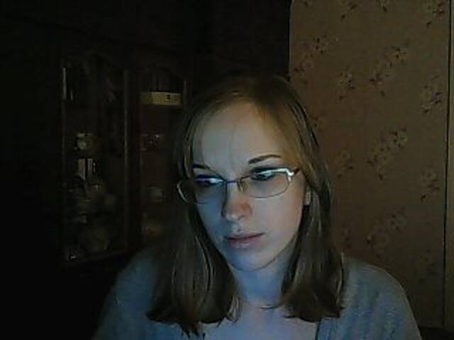 Capturas de tela de transmissão Angelpussy1