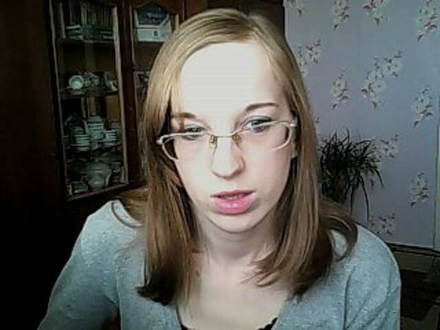 Capturas de tela de transmissão Angelpussy1