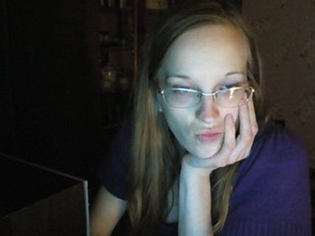 Capturas de tela de transmissão Angelpussy1