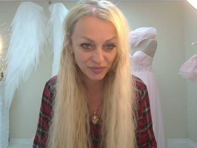 Capturas de tela de transmissão AngelX40