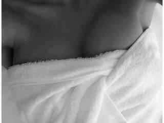 Chat de vídeo erótico Angie-Delores