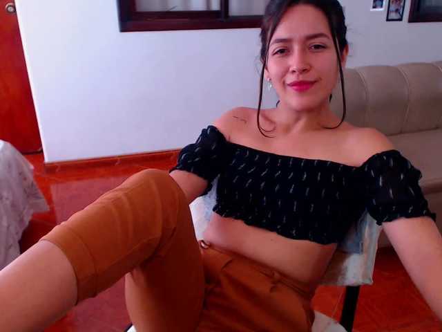 Capturas de tela de transmissão AngieGil