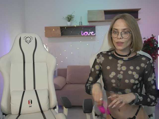 Capturas de tela de transmissão AngieNatasha054