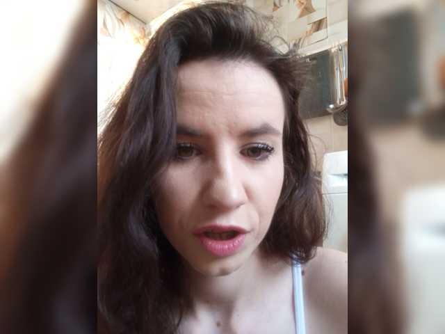 Capturas de tela de transmissão _Astika_