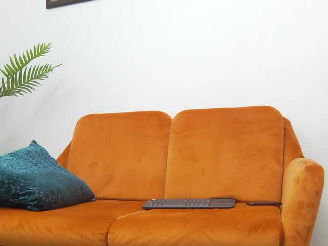 Capturas de tela de transmissão annamontrix