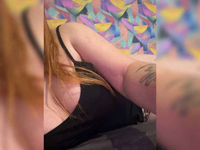 Capturas de tela de transmissão Annnnaaaa