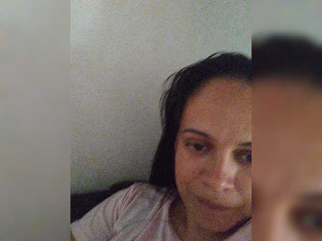 Capturas de tela de transmissão Anny-dirty