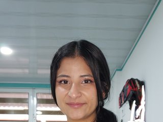 Chat de vídeo erótico antonella-adams