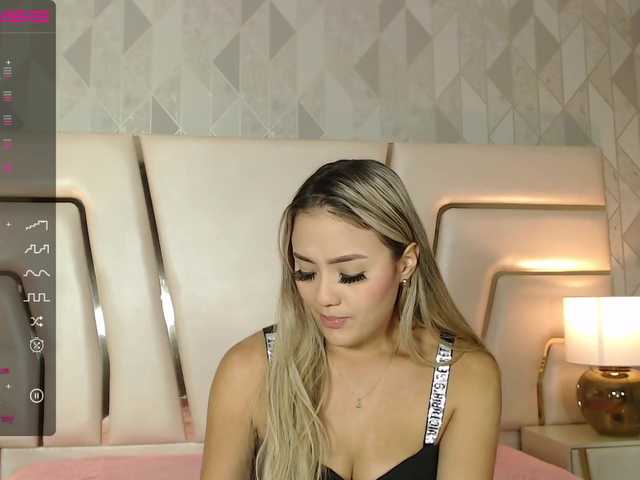 Capturas de tela de transmissão AntonellaDaft