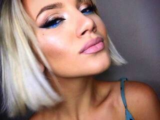 Chat de vídeo erótico AprilJuicy