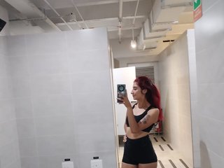 Chat de vídeo erótico Ariel-Little18