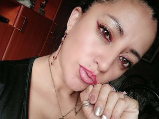 Chat de vídeo erótico Aries-arial