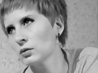 Chat de vídeo erótico _LeraX_