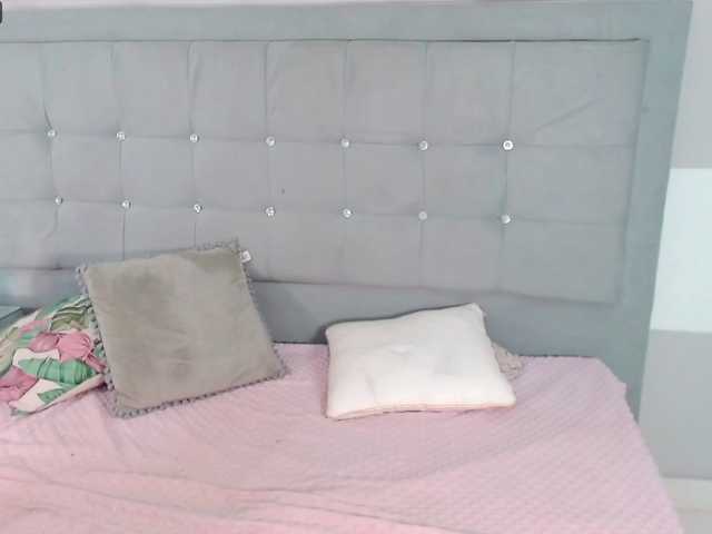 Capturas de tela de transmissão ashley-gh