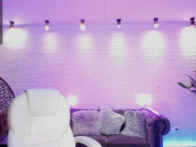 Capturas de tela de transmissão AshleyJhonson