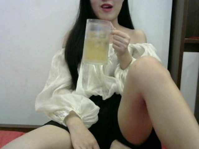 Fotos AsianLexy hello everyone Im new girl happy when see you, you tip for me really help me THANK YOU