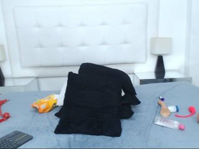 Capturas de tela de transmissão Atenea-j