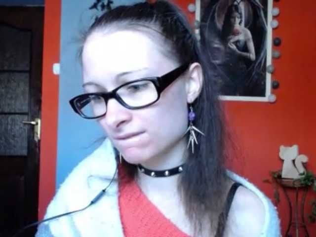 Fotos AudreyDark #sexy #teen #college #innocent #glasses #CEI #JOI #femdom