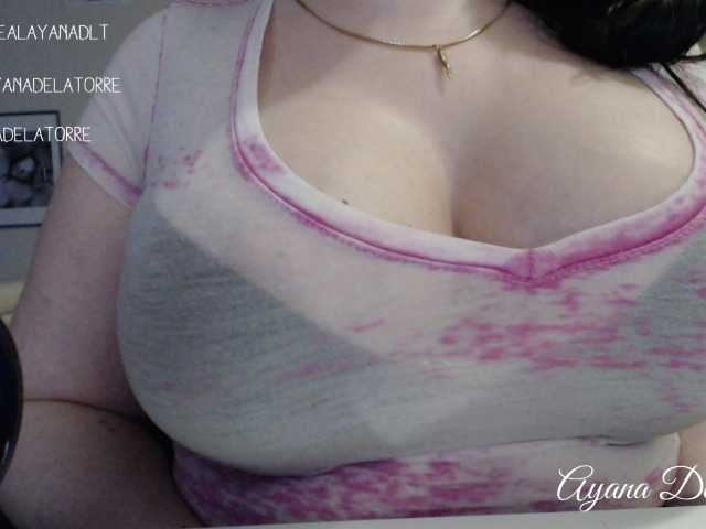 Capturas de tela de transmissão AyanaXOXO