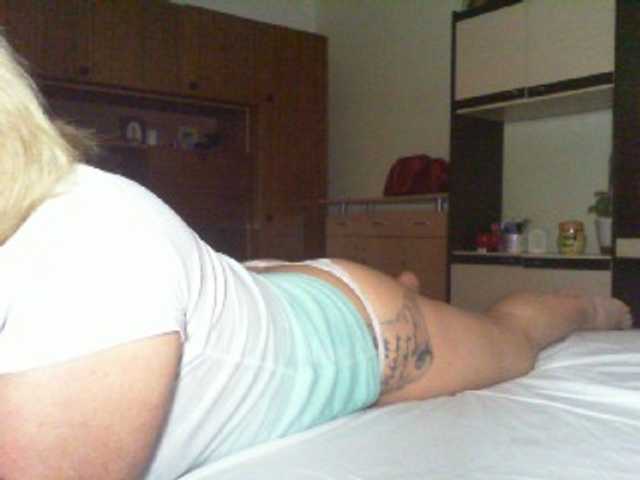 Capturas de tela de transmissão BabyBBB