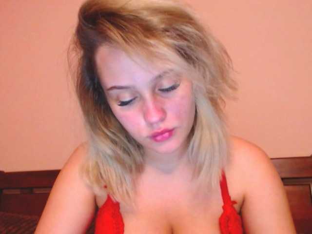 Capturas de tela de transmissão BabyBlondie9