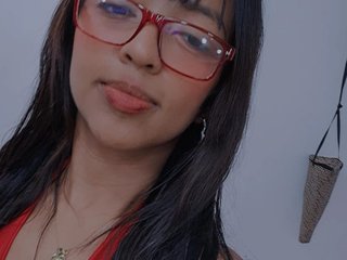 Chat de vídeo erótico Barelyhot11