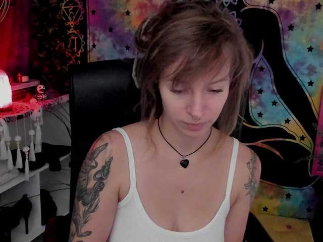 Capturas de tela de transmissão BayleeDesire