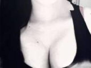 Chat de vídeo erótico bblusciouss