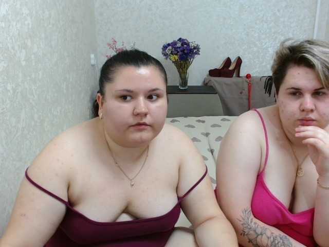 Capturas de tela de transmissão BeckyAndEllen