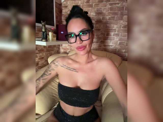 Capturas de tela de transmissão _BASTET_