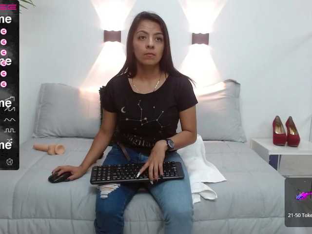 Fotos BettyBrownn @666 dildo pussy