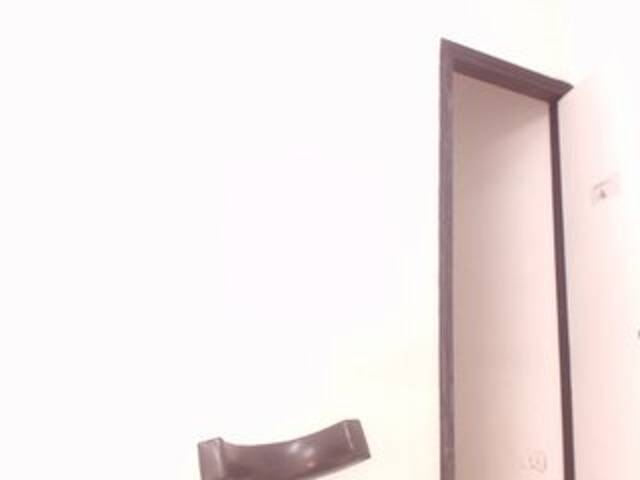 Capturas de tela de transmissão BigBustyBlack