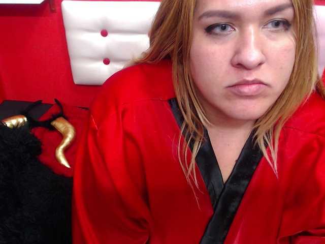 Capturas de tela de transmissão BIGdirtyslave