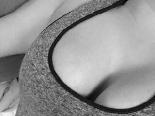 Chat de vídeo erótico Billie24