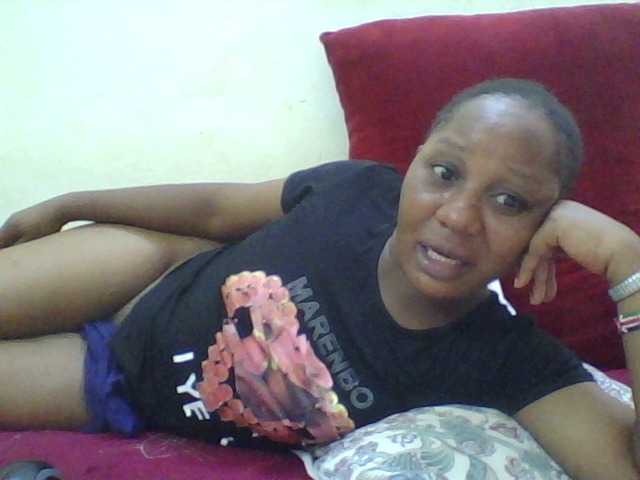 Capturas de tela de transmissão Blackcutegal