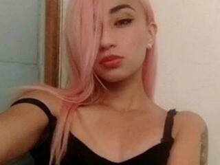 Chat de vídeo erótico BlackKimi