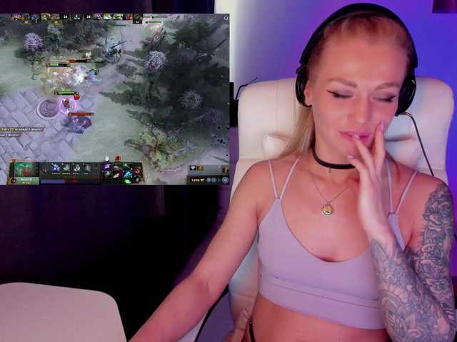 Capturas de tela de transmissão DigitalAlexa