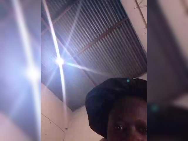 Capturas de tela de transmissão Blackqueenofficial