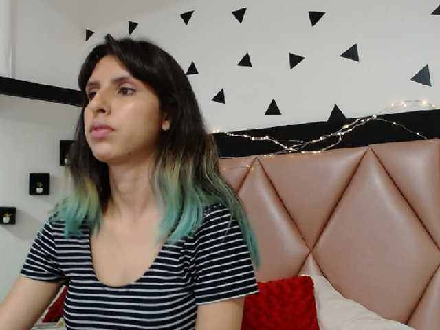 Capturas de tela de transmissão Blair83