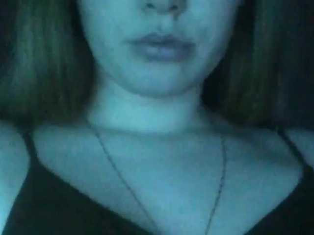 Capturas de tela de transmissão Blond-007