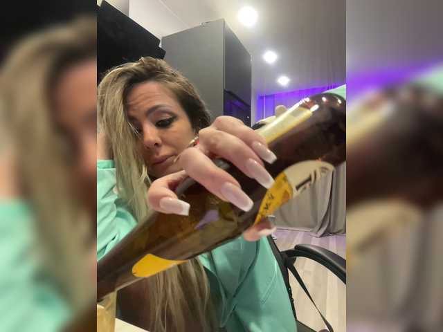 Capturas de tela de transmissão blondalina