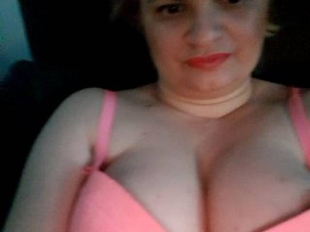 Capturas de tela de transmissão BlondeDasha