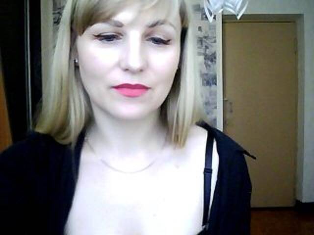 Capturas de tela de transmissão blondeme