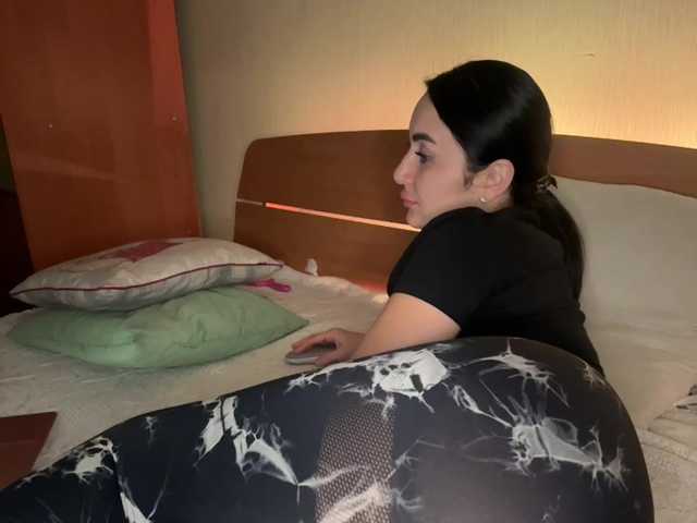 Capturas de tela de transmissão _Layla_
